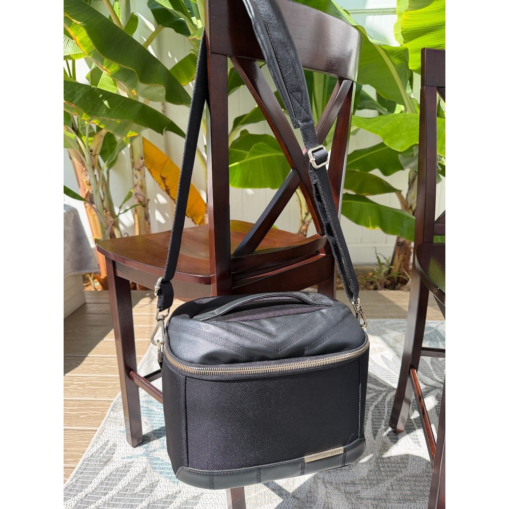 Case Vanity Train Ted Baker London Black Gold Hardside Trolley Strap Cosmetic
